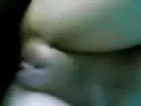 Hijastra castigada por robar el camión de papá