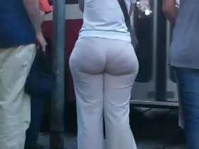 Estudiantes de arte sexy comparten una gran polla