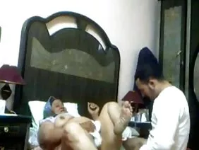 Nena rubia toma un dicking por la boca mordaza consolador