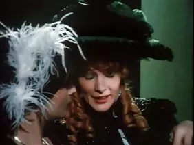 Cumslut latina gruesa se la follan en su primera escena