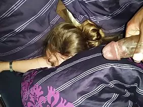 La esposa del trofeo mimado seduce a su guardaespaldas negro