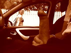 Novia cachonda en el baño por polla dentro de ella.