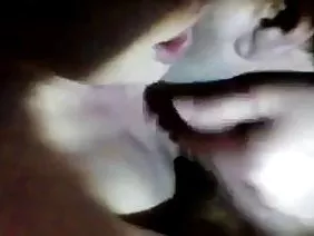 Sesión hardcore con MILF tatuado increíblemente tetona